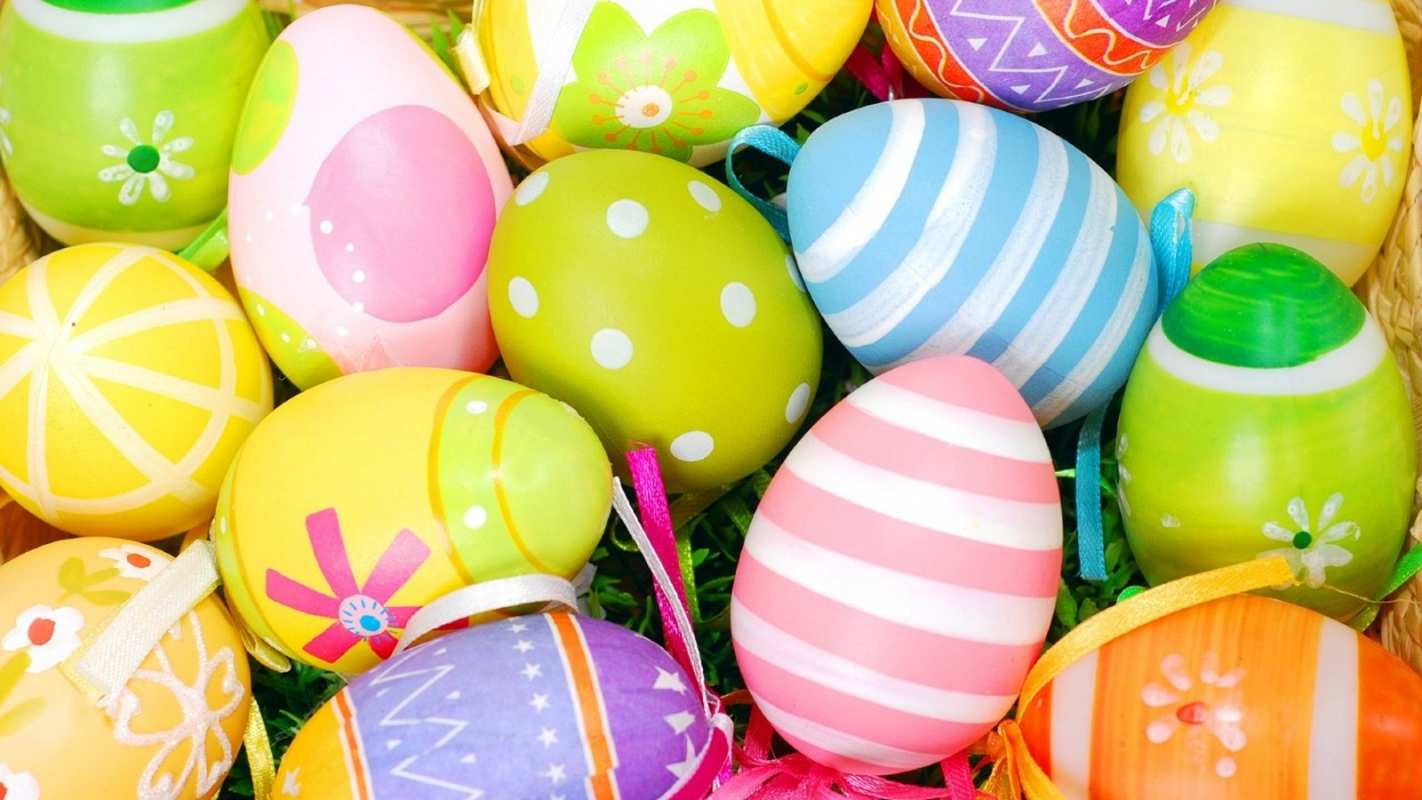 Открытка фон из крашеных яиц  пасха  Happy Easter 